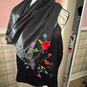 NWOT 3 piece Torrid Floral Embroidered Black Tank Top and bottoms PJ set